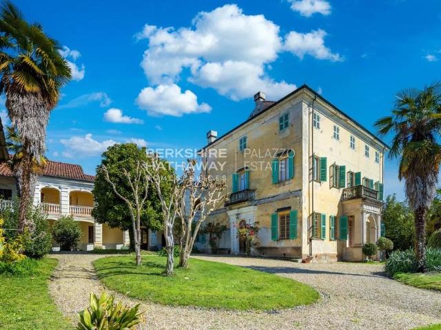 Prestigiosa villa di 264 mq in vendita, Agliè, Piemonte