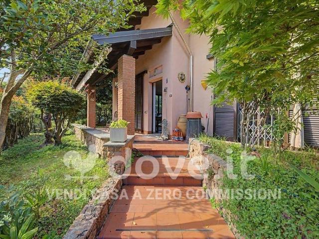Prestigiosa villa di 265 mq in vendita Via Ponzello, 7A, Sesto Calende, Varese, Lombardia