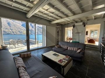 Prestigiosa villa di 290 mq in vendita Brienno, Italia