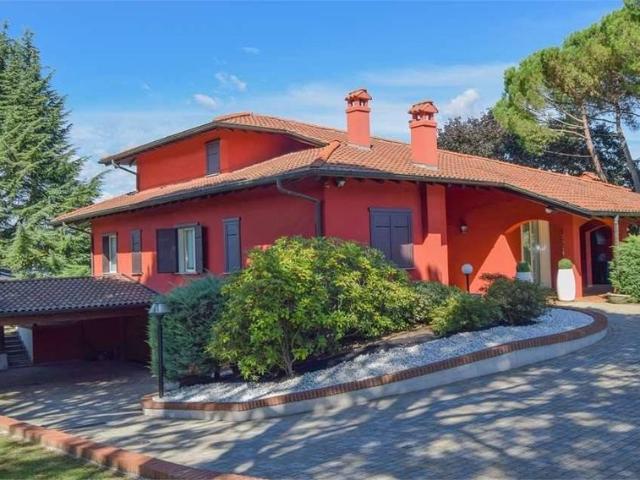 Prestigiosa villa di 292 mq in vendita, via madonna della motta, Dormelletto, Novara, Piemonte
