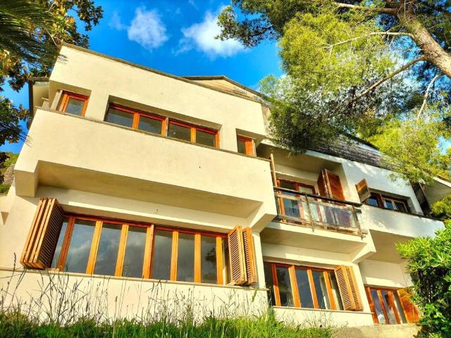 Prestigiosa villa di 298 mq in vendita Framura, Italia