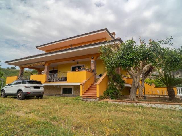 Prestigiosa villa di 300 mq in vendita, Via Galileo Galilei, 13P, Praia a Mare, Cosenza, Calabria