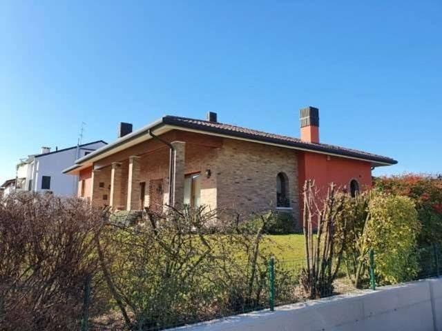Prestigiosa villa di 300 mq in vendita, Via Giovanni Falcone e Paolo Borsellino, 31, Oderzo, Treviso, Veneto