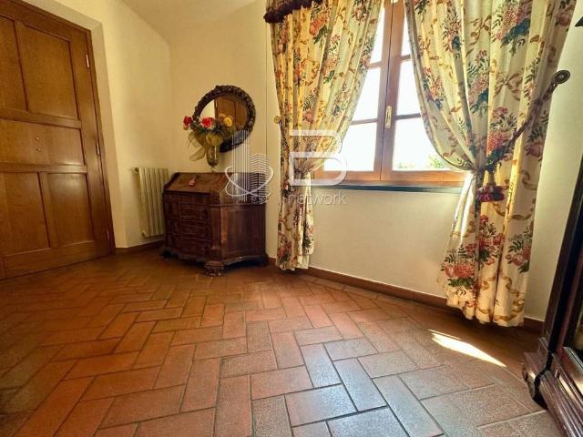 Prestigiosa villa di 300 mq in vendita Via Ulisse Aldovrandi, 69, San Giuliano Terme, Toscana