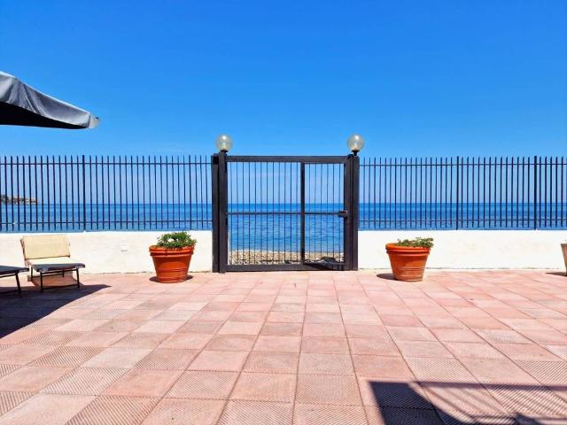 Prestigiosa villa di 300 mq in vendita Casteldaccia, Sicilia