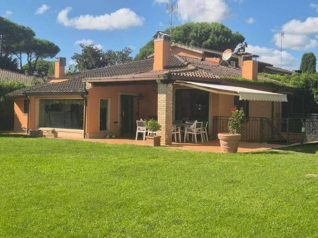 Prestigiosa villa di 300 mq in vendita Lorgo dell'Olgiata, Roma, Lazio