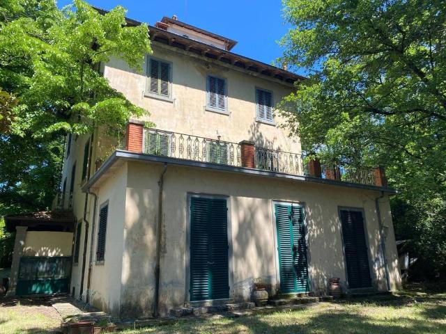 Prestigiosa villa di 300 mq in vendita Poppi, Toscana