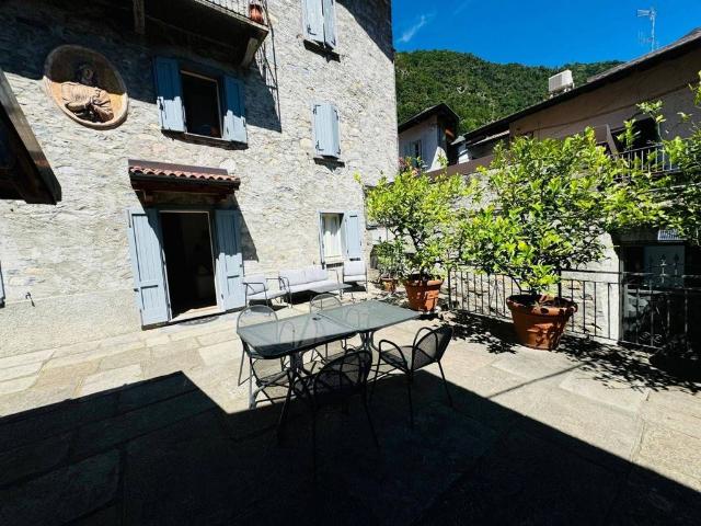 Prestigiosa villa di 301 mq in vendita, Via Soldino 12, Laglio, Lombardia