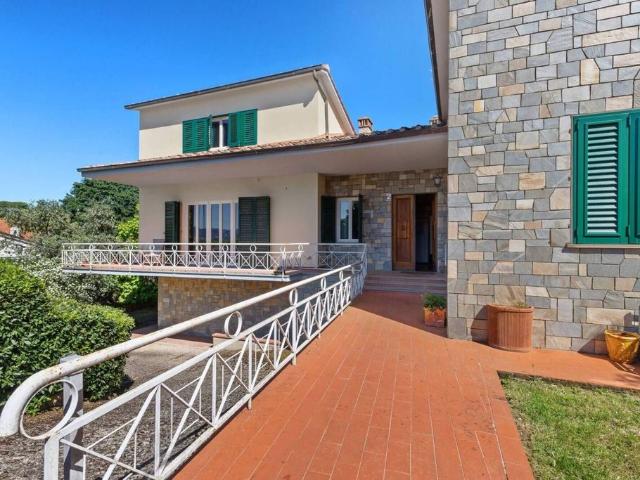 Prestigiosa villa di 315 mq in vendita, Via Torta, 9, Bagno a Ripoli, Toscana