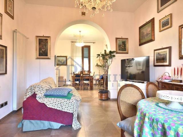 Prestigiosa villa di 330 mq in vendita Via Giuseppe Montanelli, Pisa, Toscana
