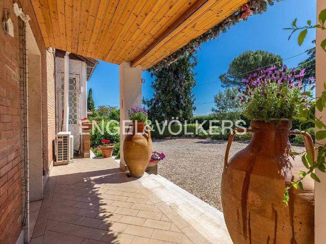 Prestigiosa villa di 335 mq in vendita, Via del Lago, 23, Bracciano, Lazio