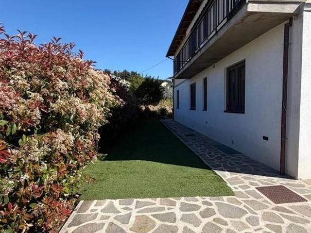 Prestigiosa villa di 340 mq in vendita, via fucini, 53, Calenzano, Toscana