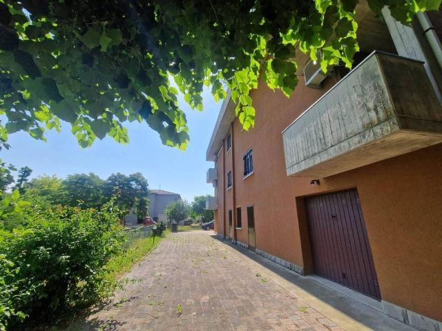 Prestigiosa villa di 350 mq in vendita, VIA GRAMSCI, 170, Sala Bolognese, Bologna, Emilia Romagna