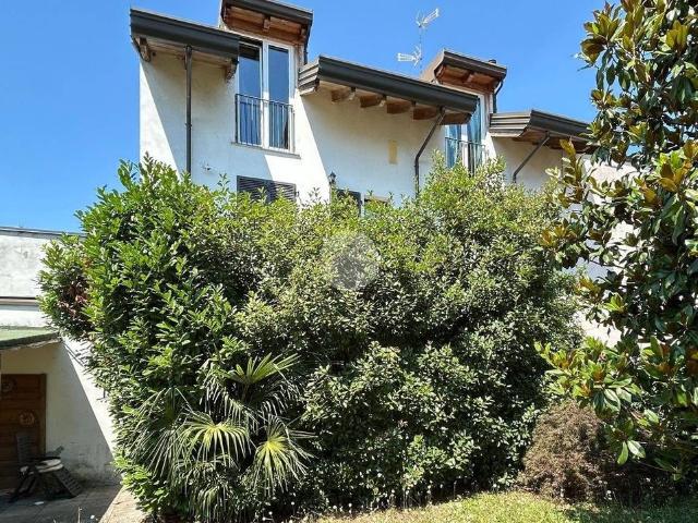 Prestigiosa villa di 360 mq in vendita, Via Nino Bixio, 50, Seregno, Lombardia