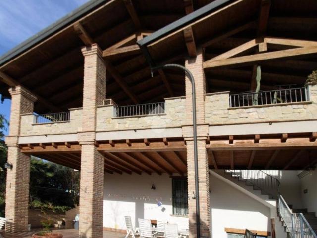 Prestigiosa villa di 363 mq in vendita, CA PAGANI, Romano di Lombardia, Bergamo, Lombardia