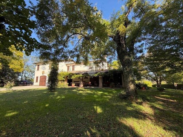 Prestigiosa villa di 367 mq in vendita Via S. Mauro, 4950, Cesena, Emilia Romagna