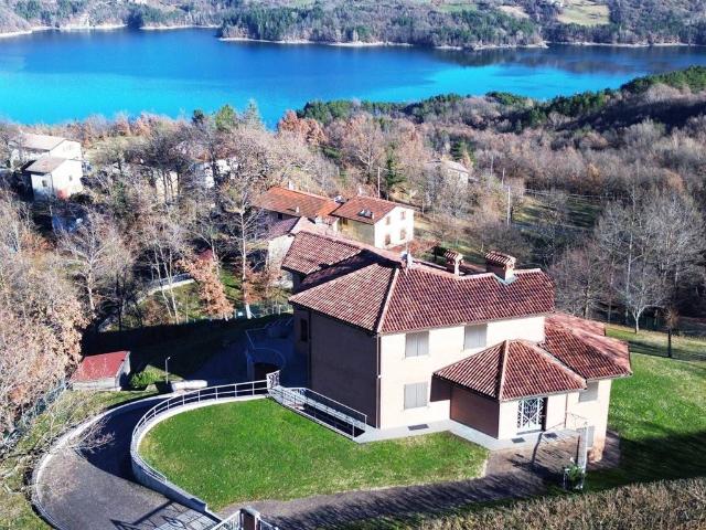 Prestigiosa villa di 396 mq in vendita, Località Calzolara, Castel di Casio, Bologna, Emilia Romagna