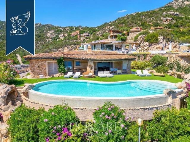 Prestigiosa villa di 203 mq in vendita, Arzachena, Sardegna