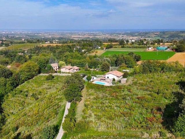 Prestigiosa villa di 150 mq in vendita, Case Sparse Pietraguzza, 1, Castell'Arquato, Emilia Romagna
