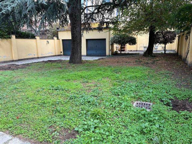 Prestigiosa villa in vendita Corso Svizzera, 20, Torino, Piemonte