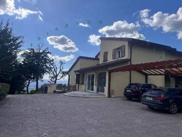 Prestigiosa villa in vendita FRAZIONE FARNETO 1, Vicchio, Toscana