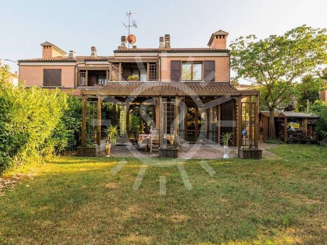 Prestigiosa villa in vendita gandhi 1, Granarolo dell'Emilia e Viadagola, Emilia Romagna