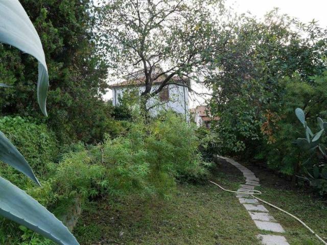 Prestigiosa villa in vendita Leivi, Italia
