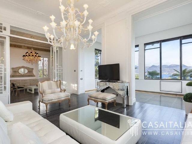 Prestigiosa villa di 824 mq in vendita, Piazzale Lido, Stresa, Piemonte