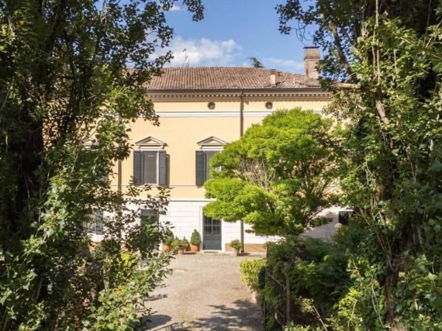 Prestigiosa villa in vendita Strada Barchetta, Modena, Emilia Romagna