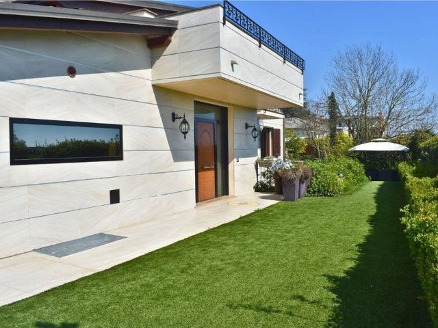 Prestigiosa villa in vendita Strada del Lazzaretto, Parma, Emilia Romagna
