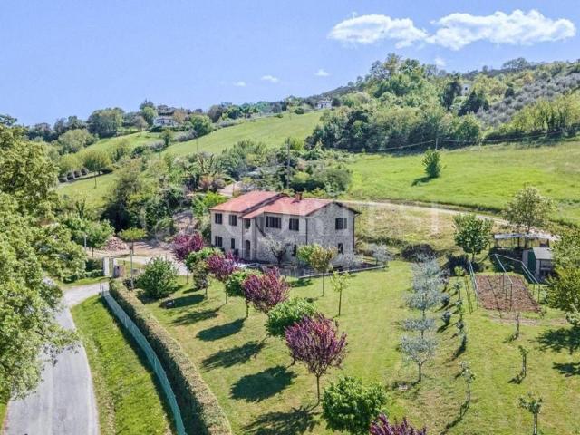 Prestigiosa villa in vendita Strada Provinciale 206 di Monte Lovesco, Gubbio, Umbria