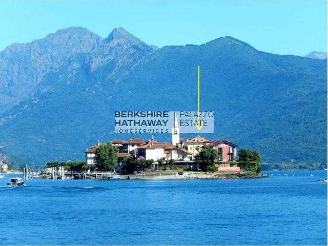 Esclusiva villa di 395 mq in vendita Stresa, Italia