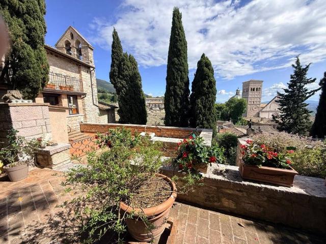 Prestigiosa villa in vendita Vicolo San Lorenzo, Assisi, Umbria