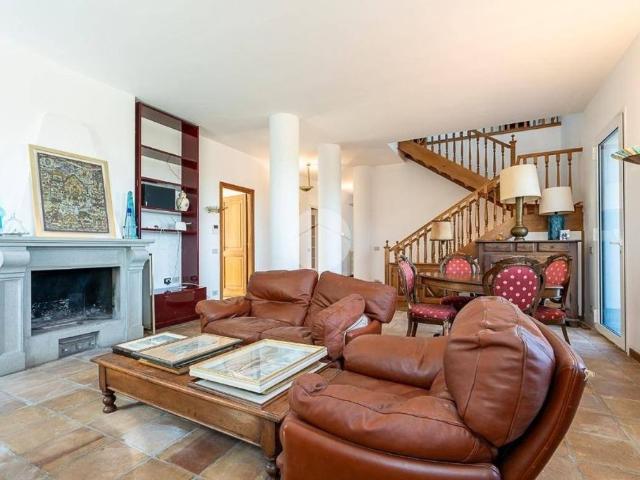 Prestigiosa villa in vendita Via Varisella, 62, Vallo Torinese, Piemonte