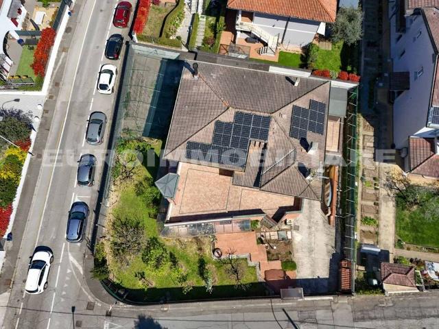 Prestigiosa villa in vendita Via Venezia, 16, Gussago, Brescia, Lombardia