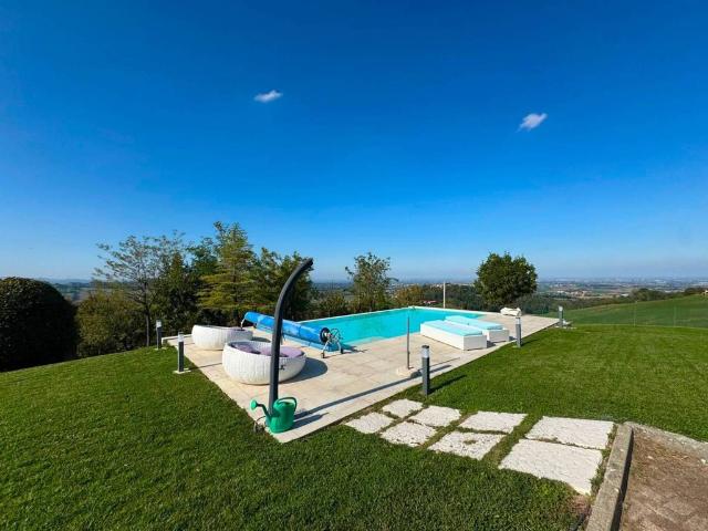 Prestigiosa villa in vendita Via Carroni, 26, Felino, Emilia Romagna