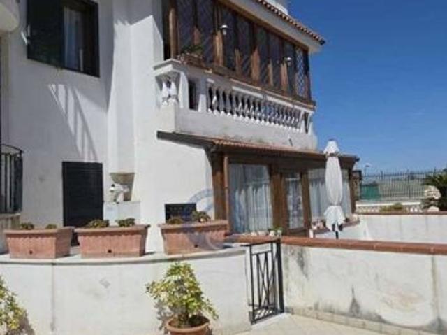 Prestigiosa villa in vendita Via degli Astronauti, 98, San Sebastiano al Vesuvio, Campania