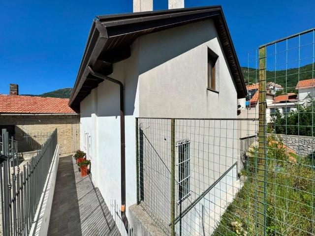 Prestigiosa villa in vendita Via delle Sorgenti, Agerola, Napoli, Campania
