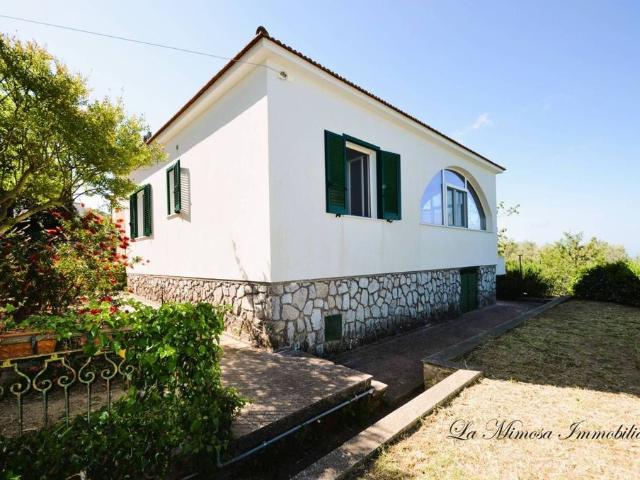 Prestigiosa villa in vendita Via Deserto, Massa Lubrense, Campania