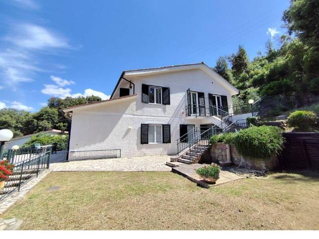 Prestigiosa villa in vendita Via di Spartaia, Marciana, Toscana