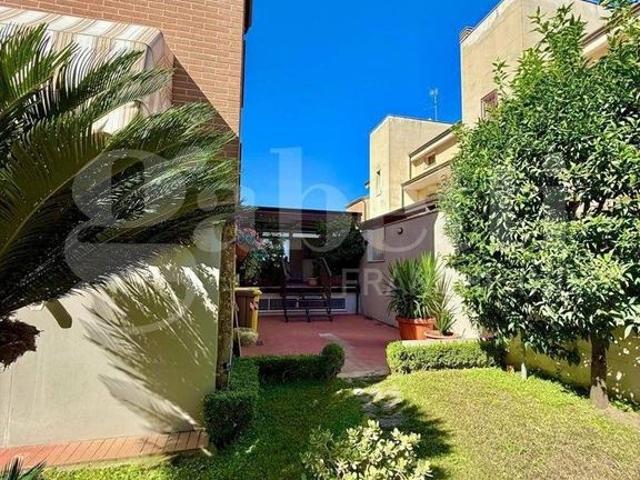 Prestigiosa villa di 370 mq in vendita, via Gandhi, 14, Lusciano, Caserta, Campania