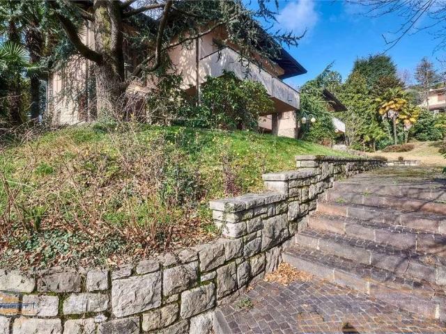 Esclusiva villa in vendita Via Gaetano Besana, 15, Sirtori, Lombardia
