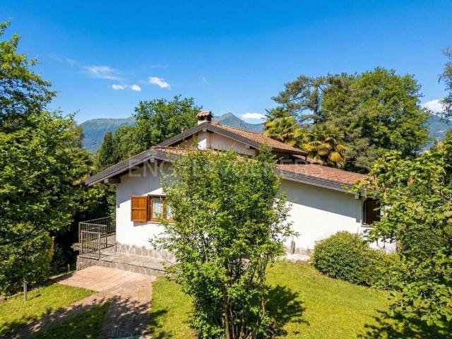 Prestigiosa villa in vendita Via Giosuè Carducci, 13, Germignaga, Lombardia