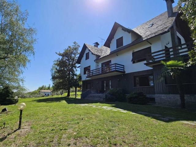 Prestigiosa villa in vendita Via Gianni Vignola, 15, Arona, Novara, Piemonte