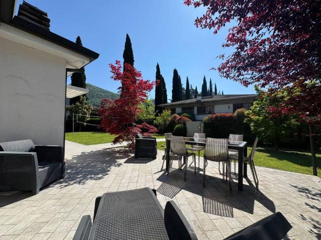 Prestigiosa villa in vendita Via Legnago, Villanuova sul Clisi, Brescia, Lombardia