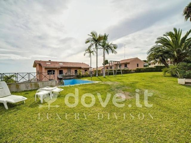 Prestigiosa villa in vendita Via Litteri, 76, Aci Castello, Catania, Sicilia