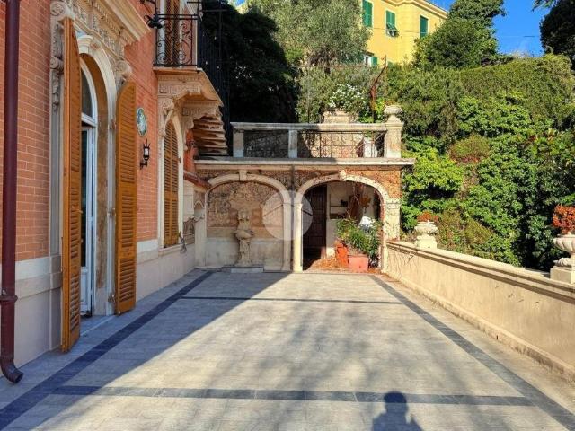 Prestigiosa villa in vendita Via Piaggio, Genova, Liguria