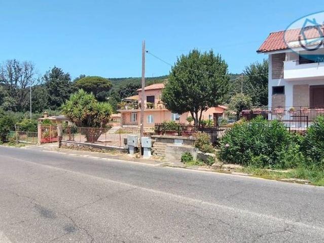 Prestigiosa villa in vendita Via Quadroni, 1, Manziana, Lazio