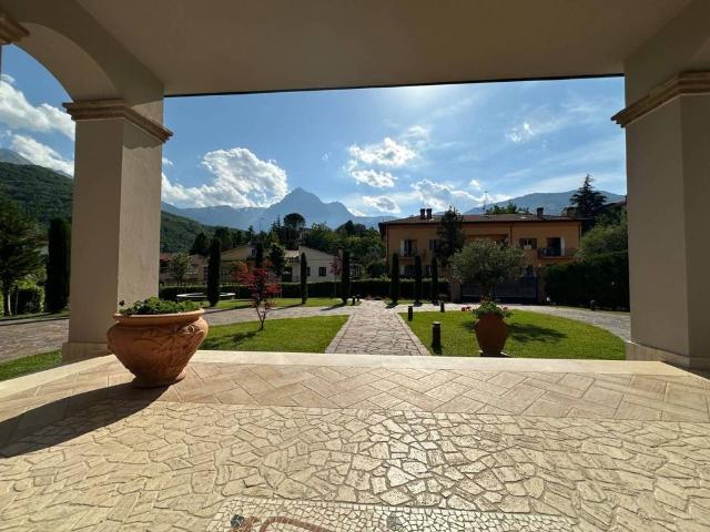 Prestigiosa villa in vendita Via San Gabriele, 76, Isola del Gran Sasso d'Italia, Abruzzo