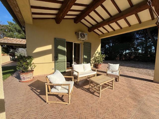 Prestigiosa villa in affitto Capalbio, Italia